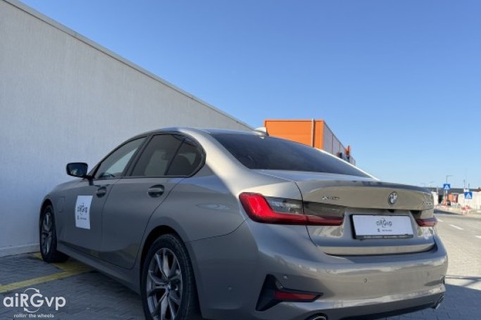 BMW Seria 3 Sedan  2021